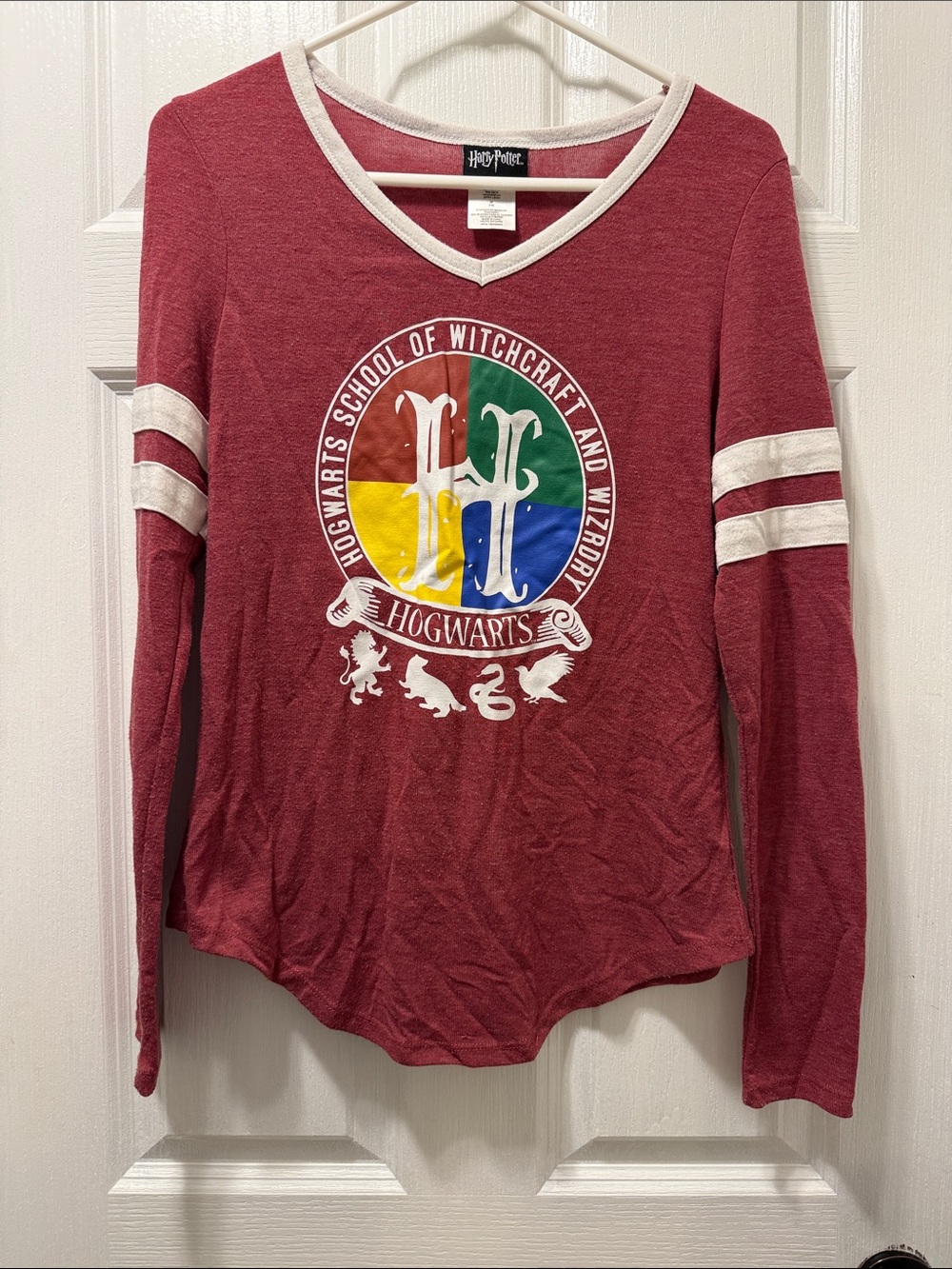 Warner Bros. Women's Hogwarts Long-Sleeve V-Neck Tee - Maroon with White Trim